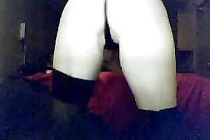 Shaking my hawt arse on cam during the time that wearing my dark strap