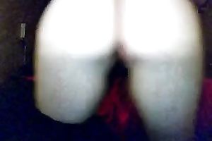 Shaking my hawt arse on cam during the time that wearing my dark strap