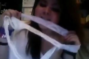 Using red dildo lusty cam beauty was trying to show me her sex habits