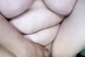 Mature big beautiful woman Latina webcam wench fists her cunt and toys herself