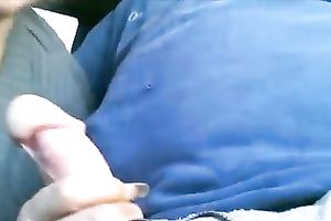 Ugly used white floozy provided one of my buddies with a solid blow job