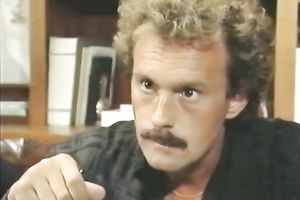 Slutty blonde hottie got screwed hard by some jerk at the bar