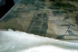 Cute non-professional hottie plays with her constricted wet crack on livecam