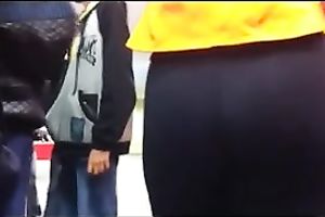 Girl in taut yoga panties got her wazoo filmed on my spy web camera