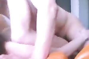 Cheap Romanian whore with large breasts got screwed missionary style