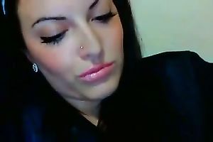 Smoking fetish livecam solo episode with a beautiful dark brown