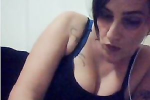 Filthy white cougar in hot blue underware seduces on cam