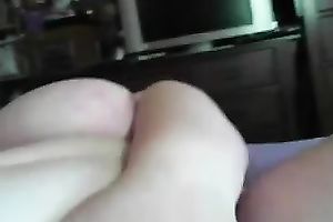 Extremely corpulent non-professional overweight wench plays with her powerful snatch