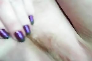 Extremely corpulent non-professional overweight wench plays with her powerful snatch