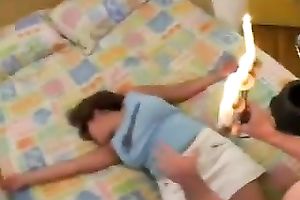 Chubby exotic chick with natural knockers gives head