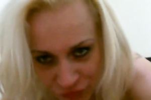 Auburn MILFie sexpot bowed and sucked my rock hard jock so damn right