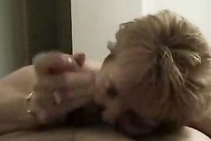 Mature neighbor pair in homemade sex clip