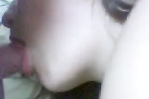 Eating my recent white girlfriend to turn her on for blow job sex