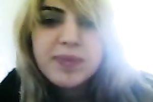 Blond short haired nympho did her superlatively good during the time that this babe blew me dry