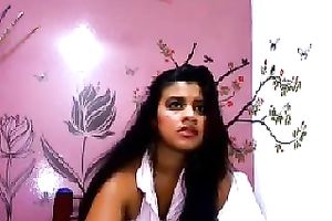 I jerk off all the time fantasizing of this bootylicious livecam model