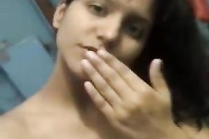 Hot and breasty teen hottie flashes her astonishing body on cam