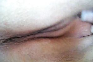 My Irish girlfriend poked in a piece of cloth in her small wet crack
