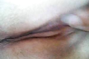 My Irish girlfriend poked in a piece of cloth in her small wet crack