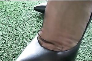 My wife's freaking nice-looking feet indeed drive me eager