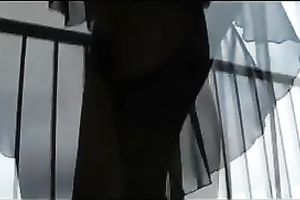 My wife's freaking nice-looking feet indeed drive me eager