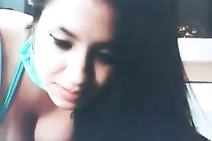 Gorgeous corpulent livecam all alone sweetheart with awesome big milk cans teased snatch