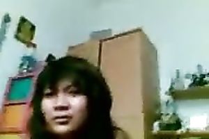 My cheap looking short haired Malay GF gives me quite priceless BJ