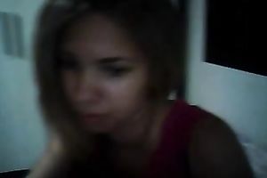 Kinky light dyed haired hawt chick works for my ally on cam