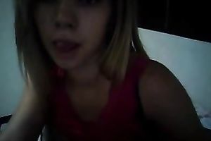 Kinky light dyed haired hawt chick works for my ally on cam