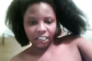 Dirty dark slut stretches her muff with fingers on web camera