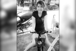 Watched her solo session and actually enjoyed each single minute of it