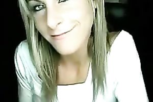 Friend's hawt and pretty sis gave me a priceless oral pleasure
