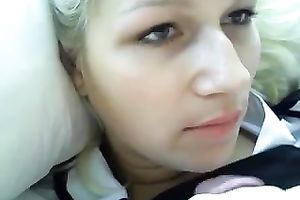 My golden-haired paramour shows her blow job skills to me in homemade video