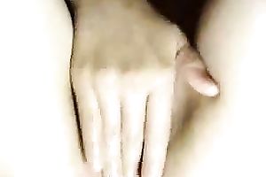 I filmed my sexy wife's strong love tunnel getting rubbed my her delicate arms