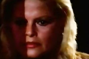 Whorish and slutty blond chick got her cookie gangbanged really hard