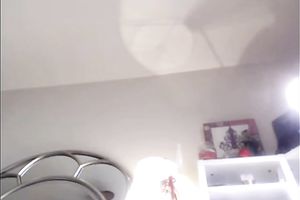 Lusty non-professional web camera nympho bare me her oiled rounded bubble arse