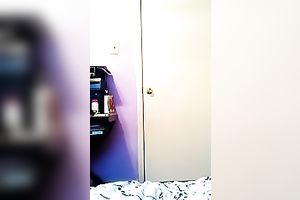 Shaking my greatly marvelous wazoo in front of a livecam