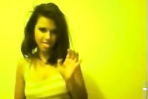 Two sexy lesbo college gals on livecam flashing tits