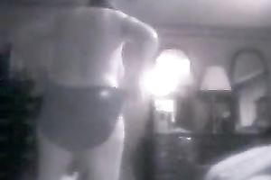 Hidden web camera in the bedroom of my mommy got her in nature's garb after shower