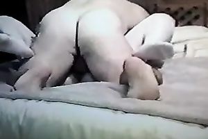 My excited amateur wife wearing nylons jumps on my penis in homemade clip