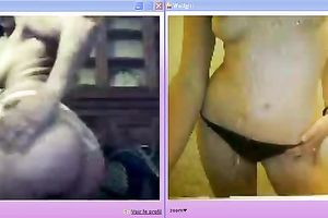 Two livecam angels is stripping for me at the same time for