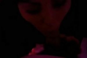 Tight Hong Kong hooker gives me oral job in night club