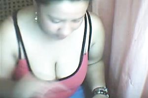 Sexy soaked dilettante exotic sweetie on livecam flashing scones