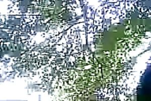 Skanky Indian playgirl flashes her snatch upskirt before giving me head outdoor