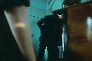 Sexy playgirl worked her slit hard to ride that schlong