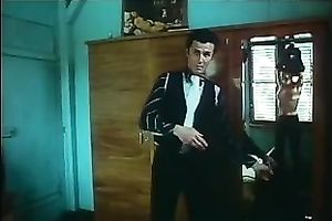 Sexy playgirl worked her slit hard to ride that schlong