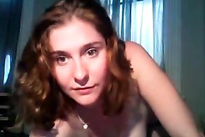 Curly black haired livecam floozy exposed her suckable large boobies for me