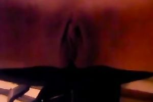 I acquire completely nude and rub my moist yoni sitting on a chair