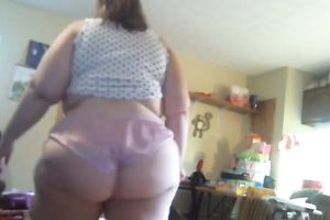 SSBBW with light hair is shaking her large bubble a-hole in pants