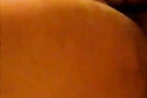 Sexy milf got her muff finger fucked and sucked her bf's fingers