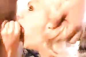 Raunchy floozy pumping hard weenie deepthroat in non-professional clip